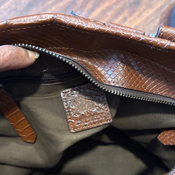 Burberry Brown Ruffled Leather Shoulder Bag - Picture 7 of 11